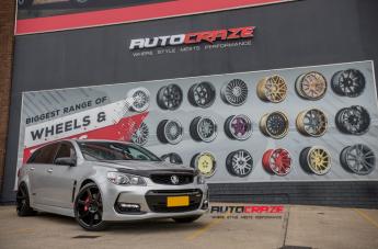HOLDEN-COMMODORE-VERONA-GLOSS-BLACK